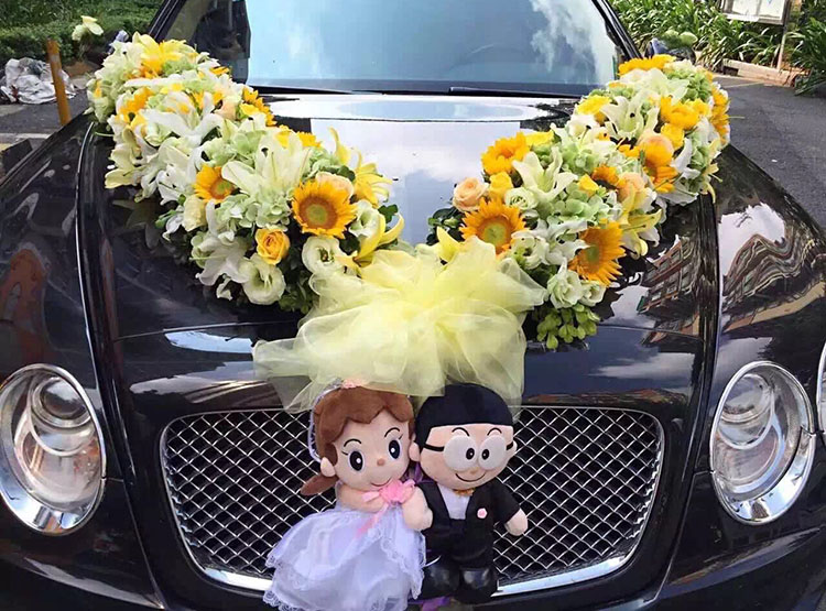 0 购买数量 : 加入购物车 立即预定 上一个: 新款韩式车头花 鲜花